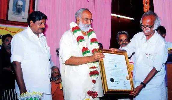 Doctorate Momento Handover